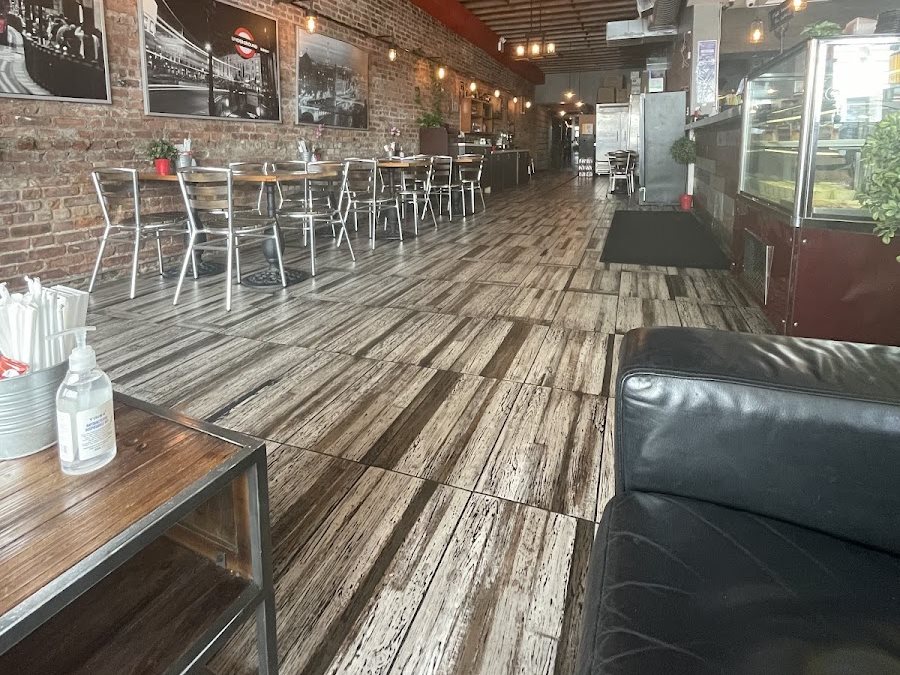 Myhouse Bistro
